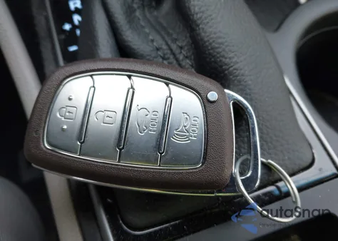 2017 Hyundai Tucson Sport из США, поврежденный, VIN KM8J3CA27HU346348